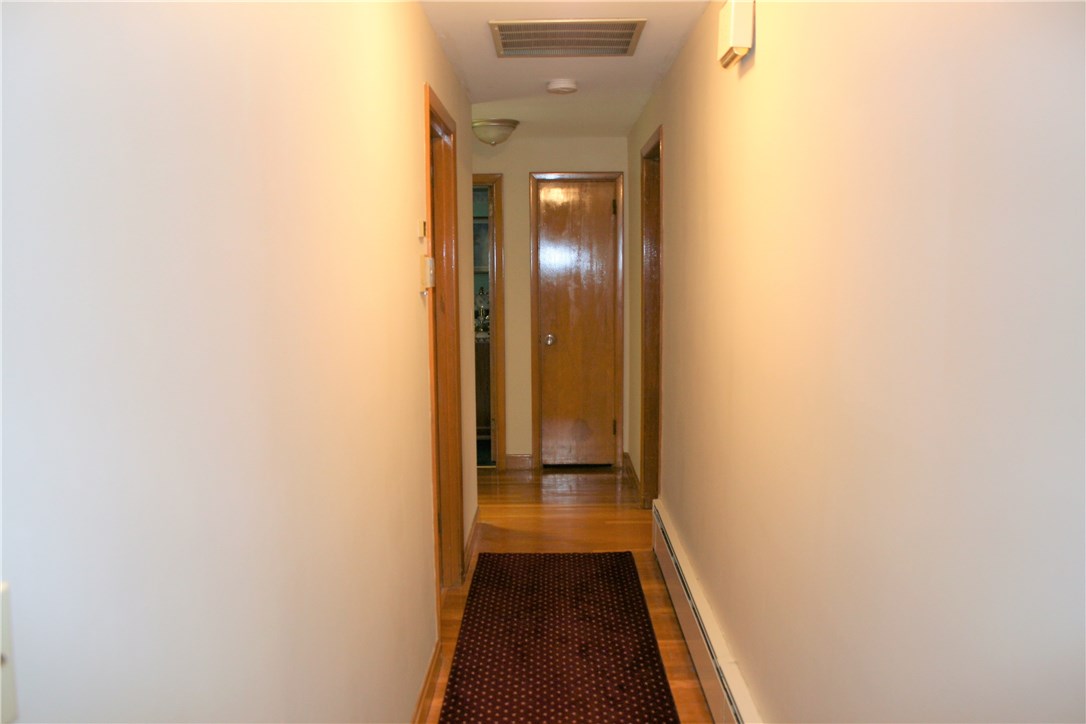 64 Chatham Road Cranston, RI 02920 - Photo 12 of 35