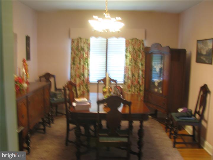 1515 Robin Road Coatesville, PA 19320 - Photo 7 of 19 Dining Room