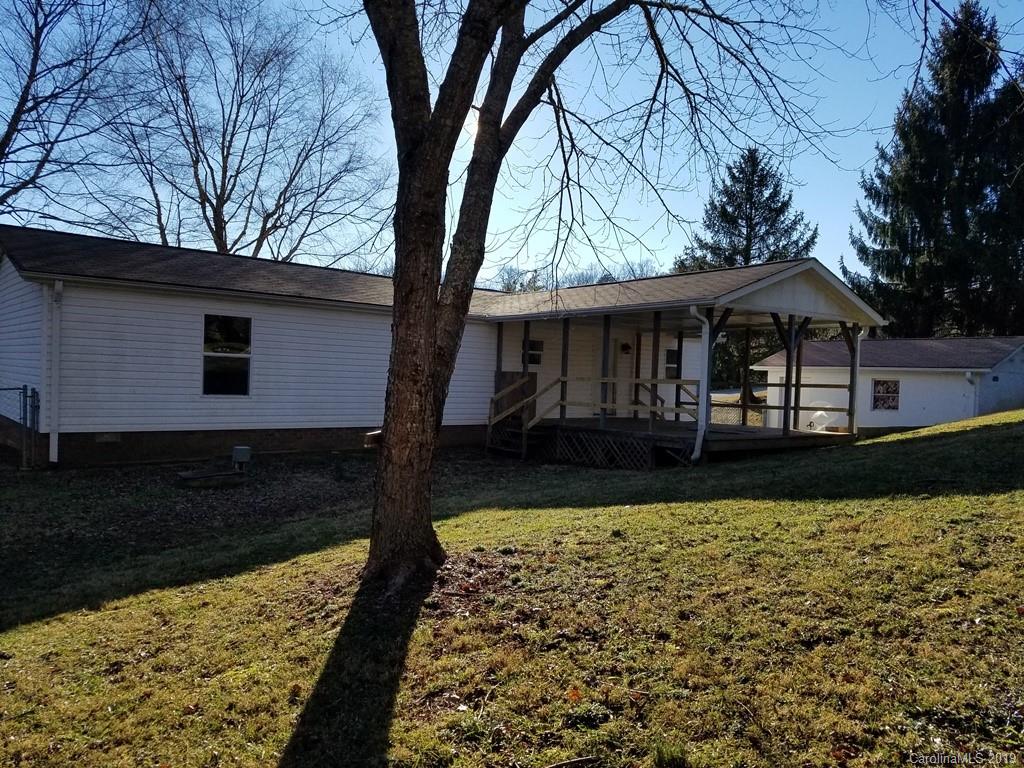 71 Reeves Road Leicester, NC 28748 - Photo 2 of 14 Gallery Image 2