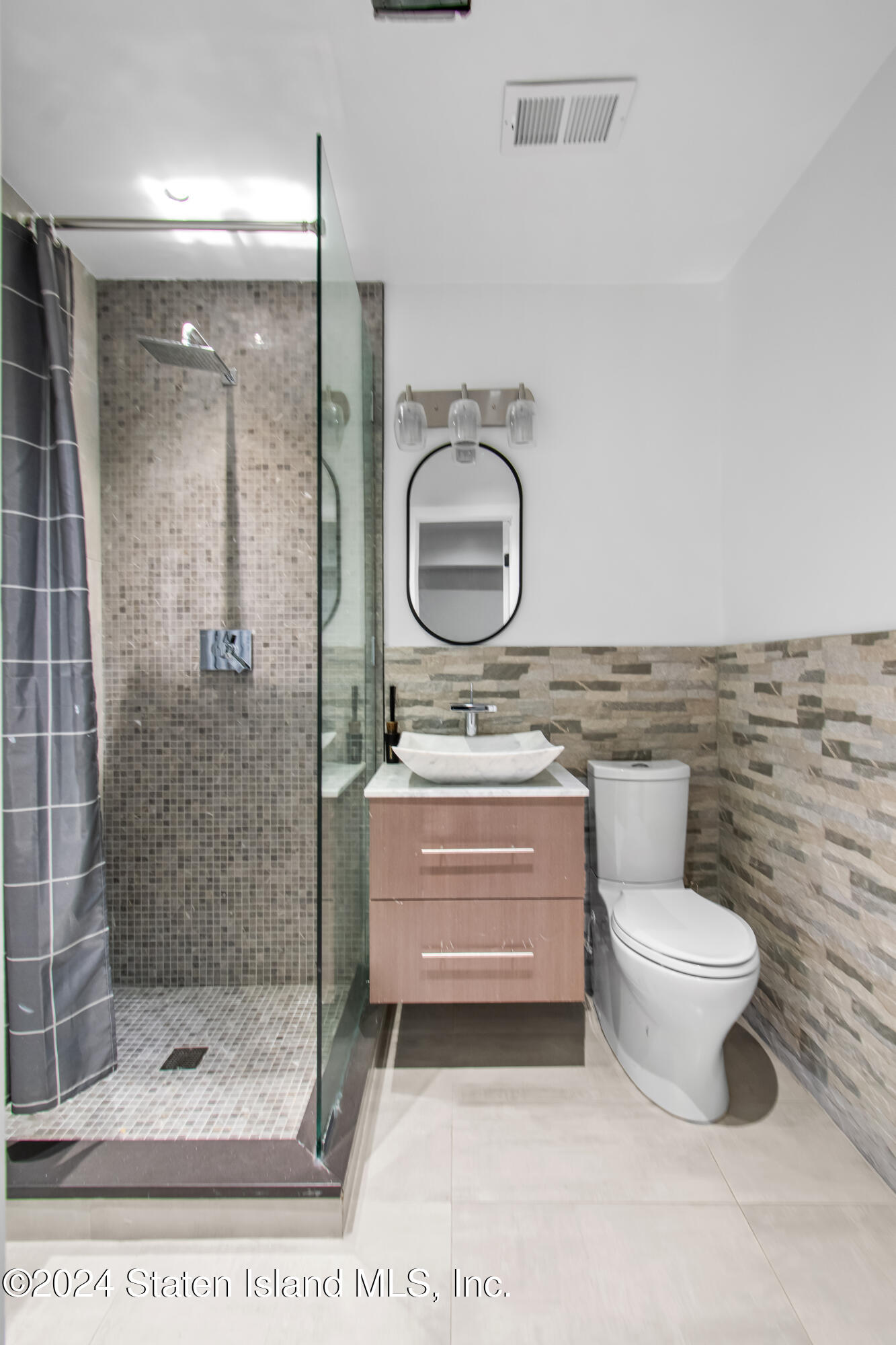 1107 Willowbrook Road Staten Island, NY 10314 - Photo 23 of 29 DSC_2922