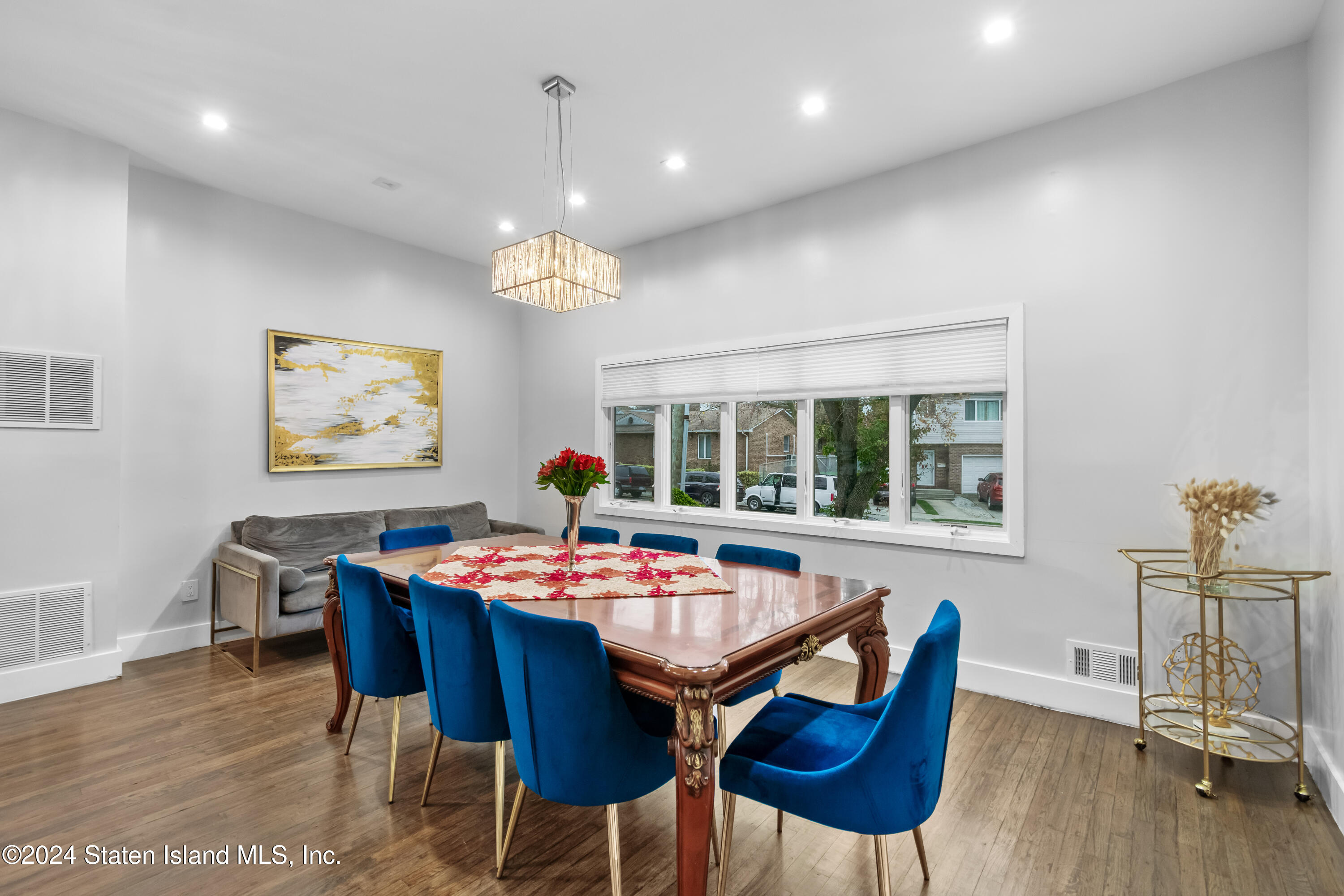 1107 Willowbrook Road Staten Island, NY 10314 - Photo 3 of 29 DSC_2867