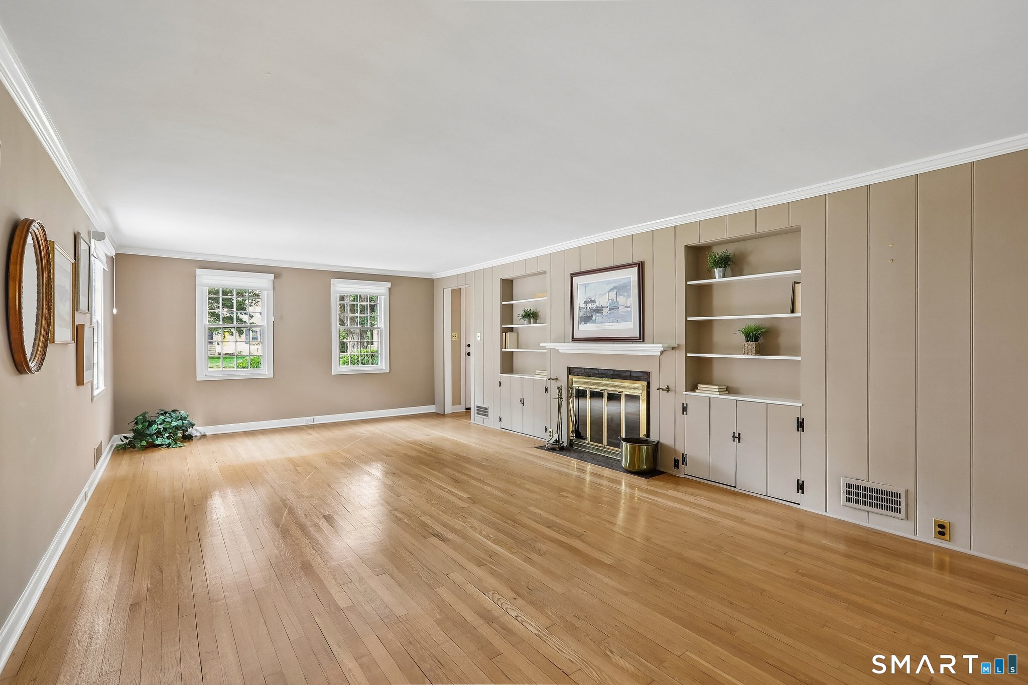 20 Ridge Road Danbury, CT 06810 - Photo 4 of 31 Gallery Image 4