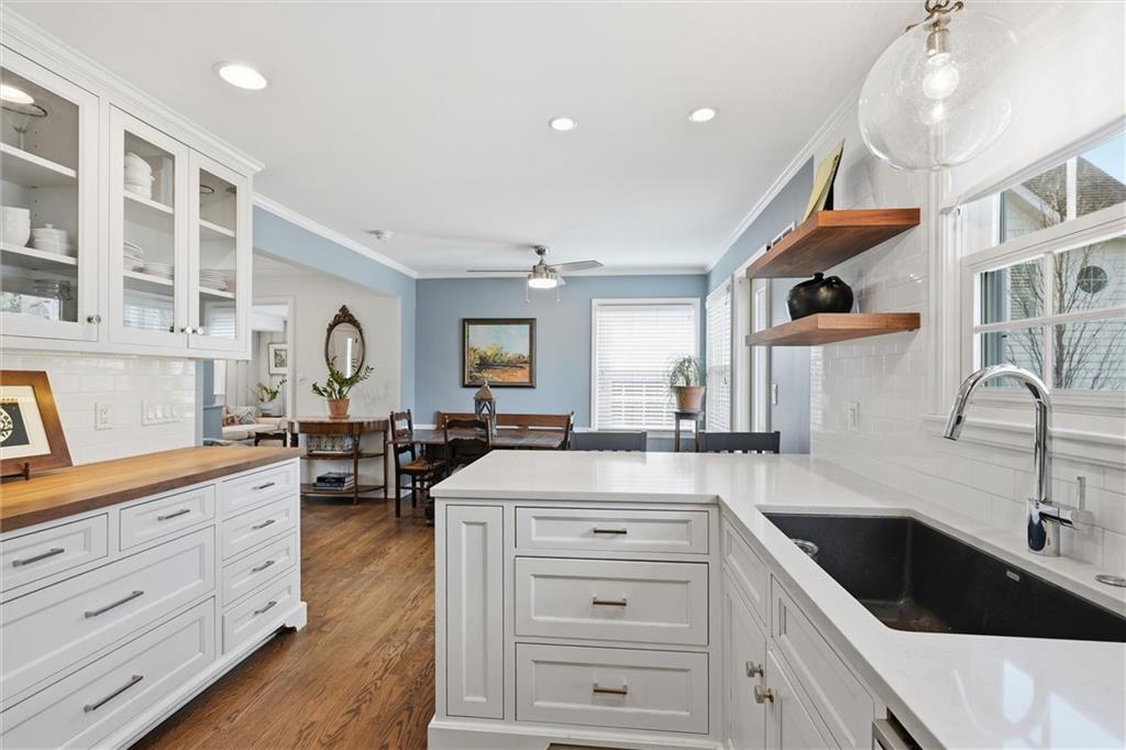 6800 Granada Road Prairie Village, KS 66208 - Photo 12 of 30