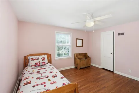 $479,000 | 6800 Granada Road, Prairie Village, KS 66208