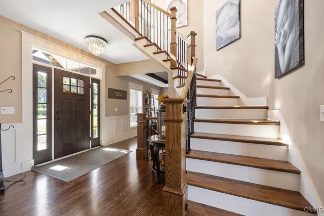 $1,199,000 | 2020 Limber Pne Circle, Manlius, NY 13104