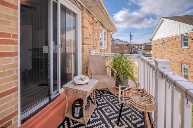 $192,000 | 5523 Wellington Avenue, Unit M8, Ventnor City, NJ 08406