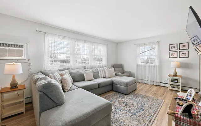 $192,000 | 5523 Wellington Avenue, Unit M8, Ventnor City, NJ 08406