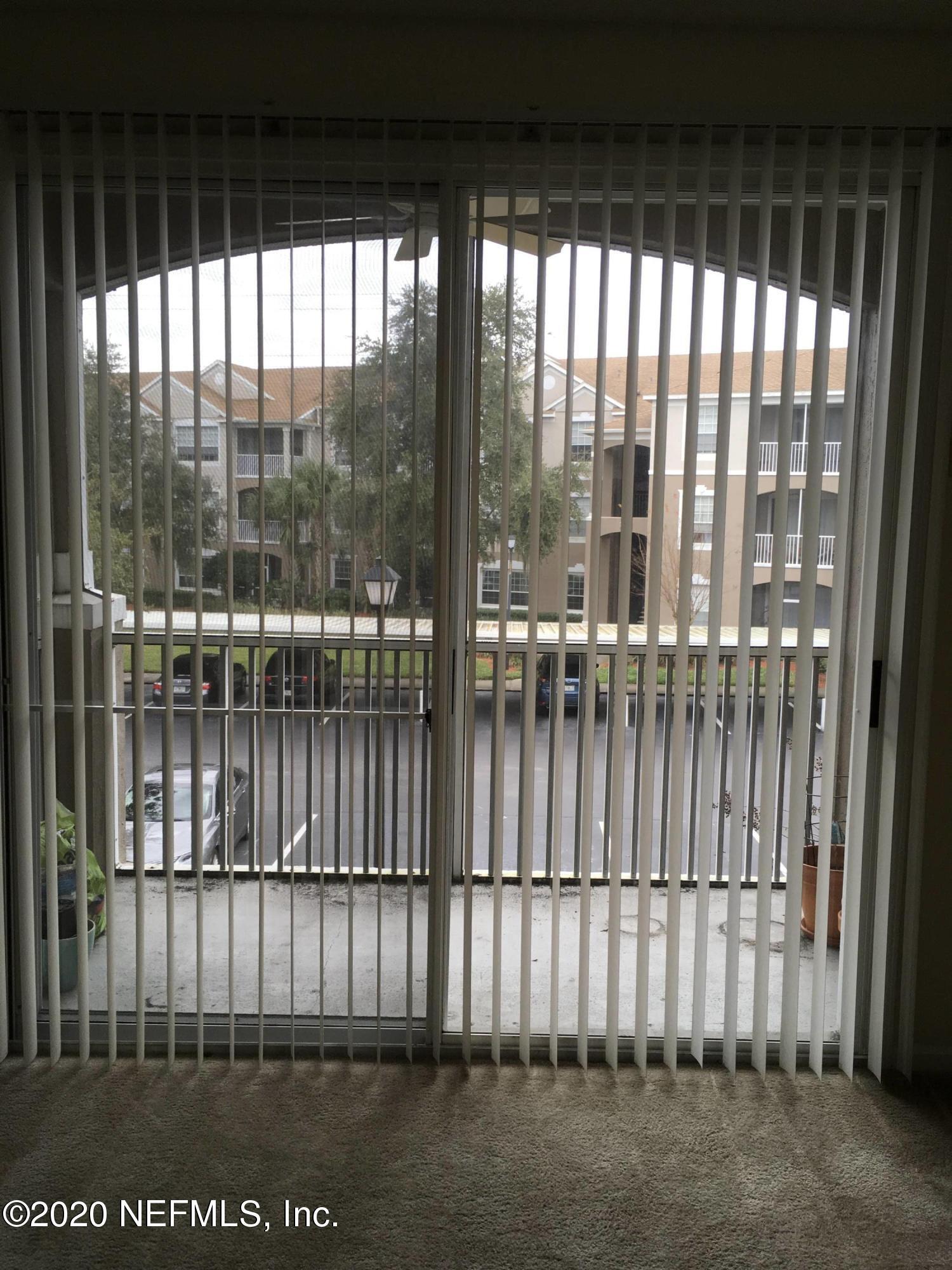 10550 Baymeadows Road, Unit 806 Jacksonville, FL 32256 - Photo 20 of 30 a view of a black gate