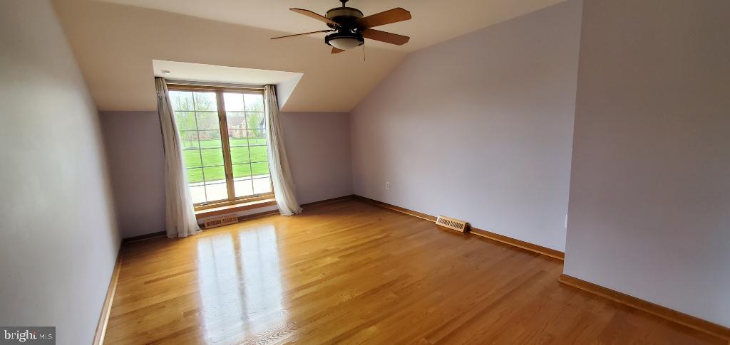 800 Lantern Way Sewell, NJ 08080 - Photo 16 of 36