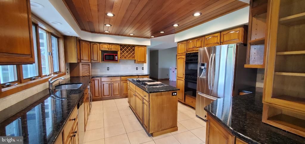 800 Lantern Way Sewell, NJ 08080 - Photo 8 of 36