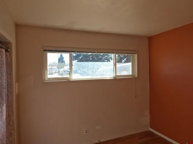 a view of a window in a room