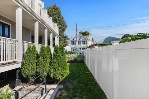 $899,000 | 216-218 Central Avenue, Unit 218, Medford, MA 02155