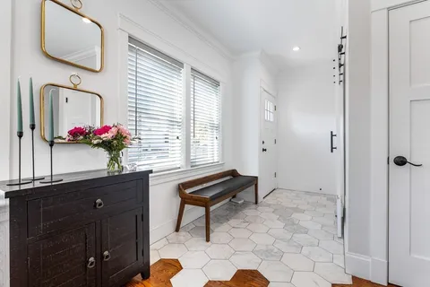 $899,000 | 216-218 Central Avenue, Unit 218, Medford, MA 02155