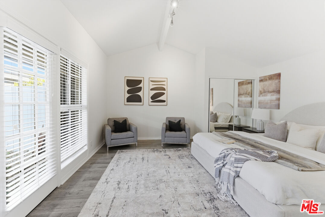 18445 Los Alimos Street Porter Ranch, CA 91326 - Photo 35 of 68