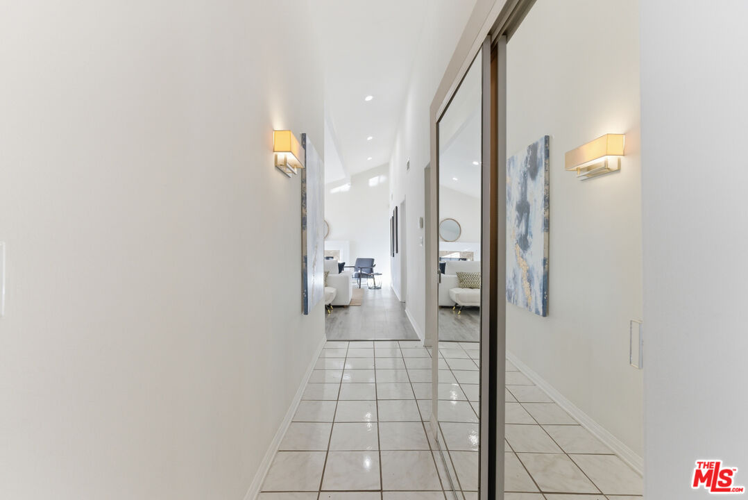 18445 Los Alimos Street Porter Ranch, CA 91326 - Photo 41 of 68