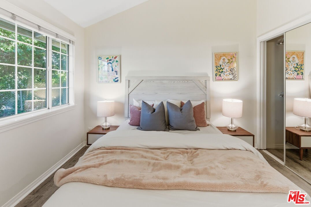 18445 Los Alimos Street Porter Ranch, CA 91326 - Photo 44 of 68