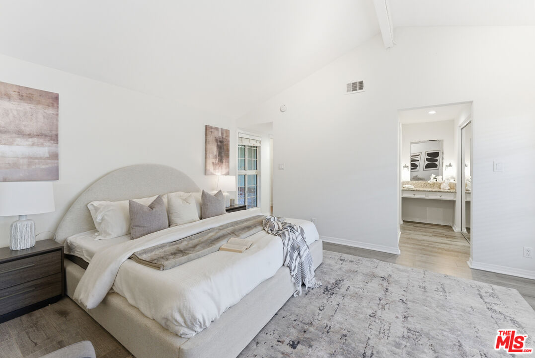 18445 Los Alimos Street Porter Ranch, CA 91326 - Photo 49 of 68