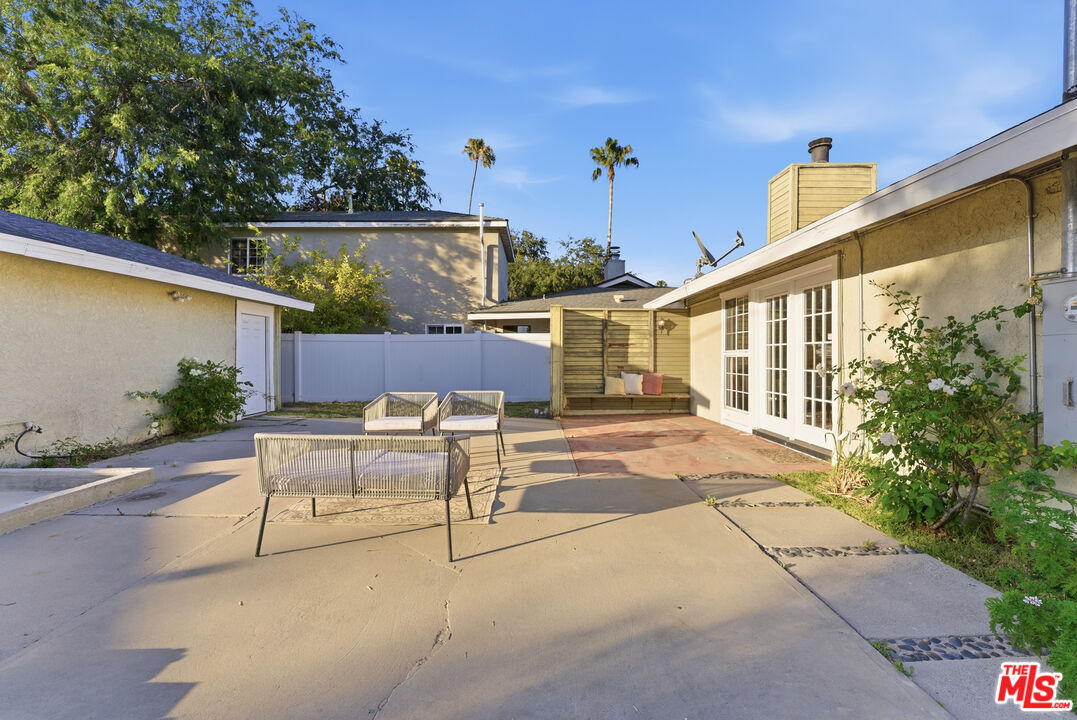 18445 Los Alimos Street Porter Ranch, CA 91326 - Photo 51 of 68