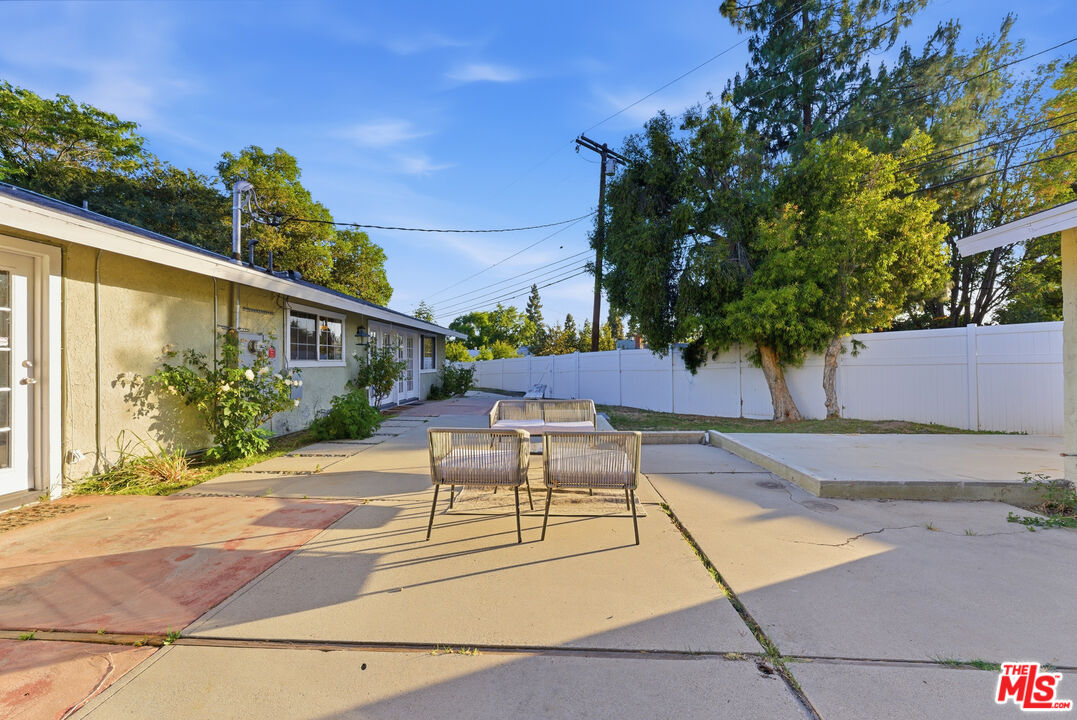 18445 Los Alimos Street Porter Ranch, CA 91326 - Photo 57 of 68