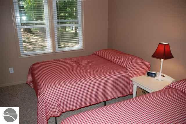 848 Ridge Road Beulah, MI 49617 - Photo 23 of 25 1737576-22.JPG
