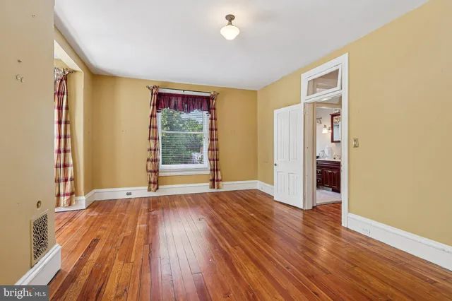 $4,500 | 1420 Pennsylvania Avenue, Berwyn, PA 19312