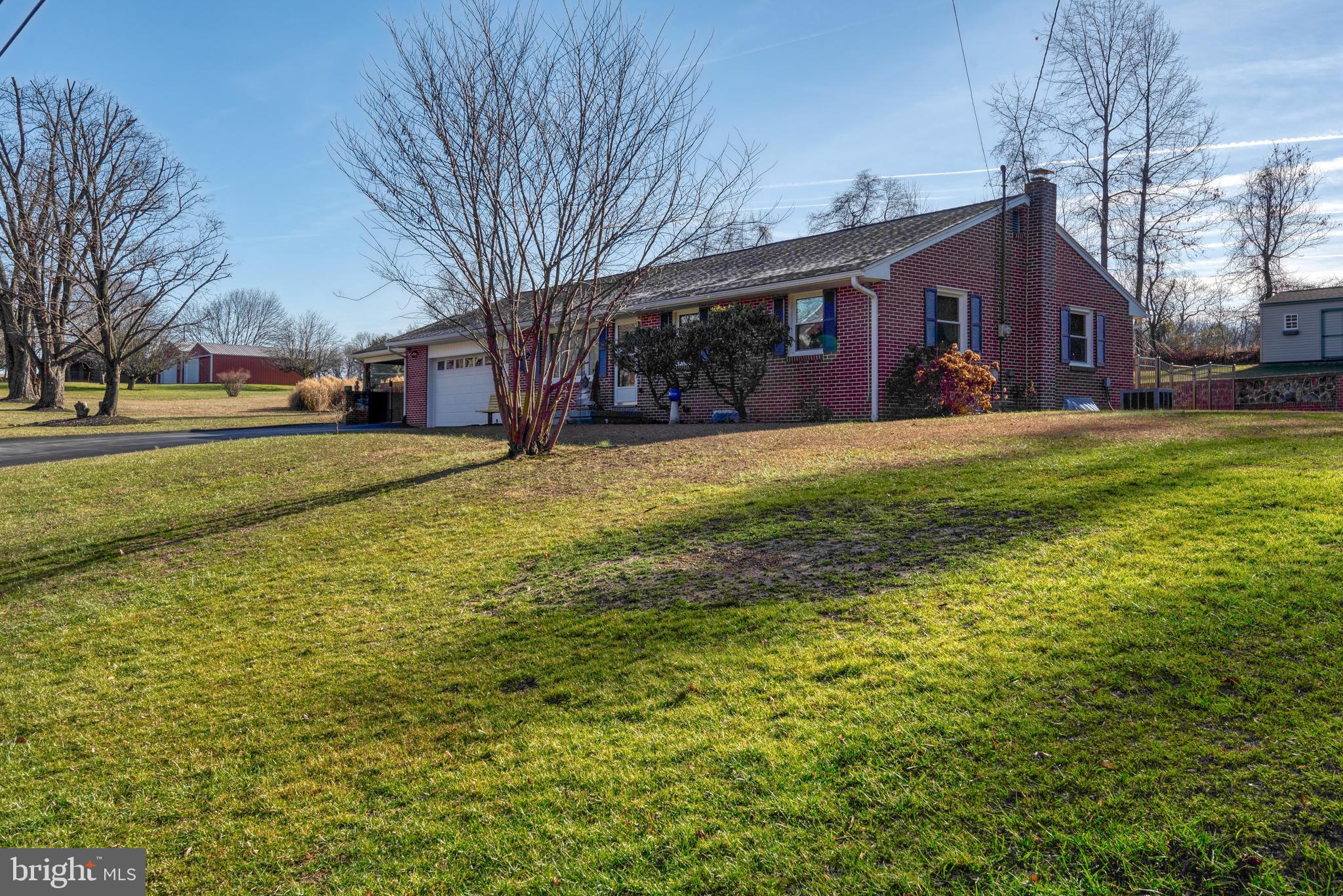 4820 Tracey School Road York, PA 17406 - Photo 3 of 37 Gallery Image 3