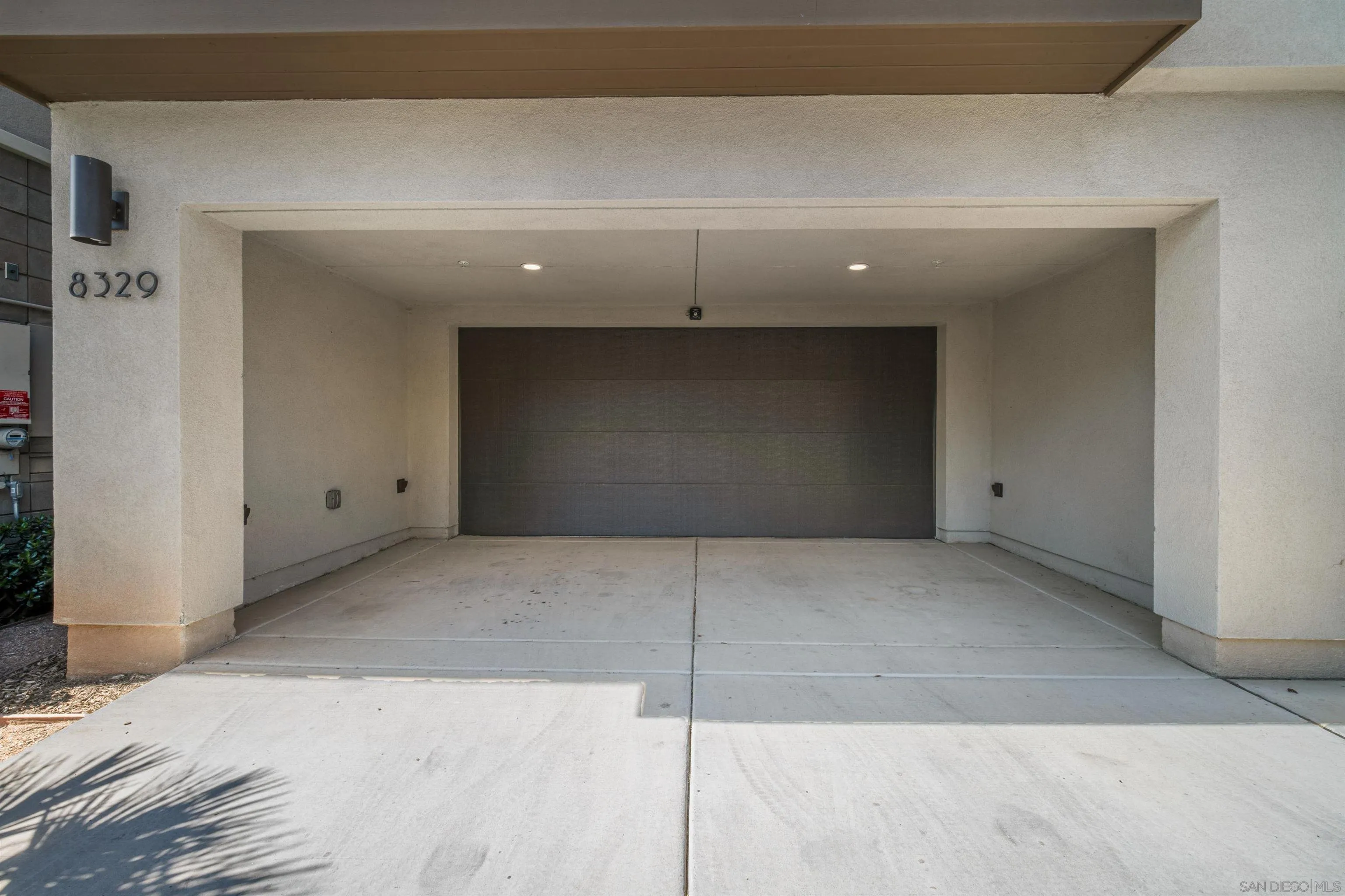 8329 Ridge Court San Diego, CA 92108 - Photo 3 of 39 a view of empty room