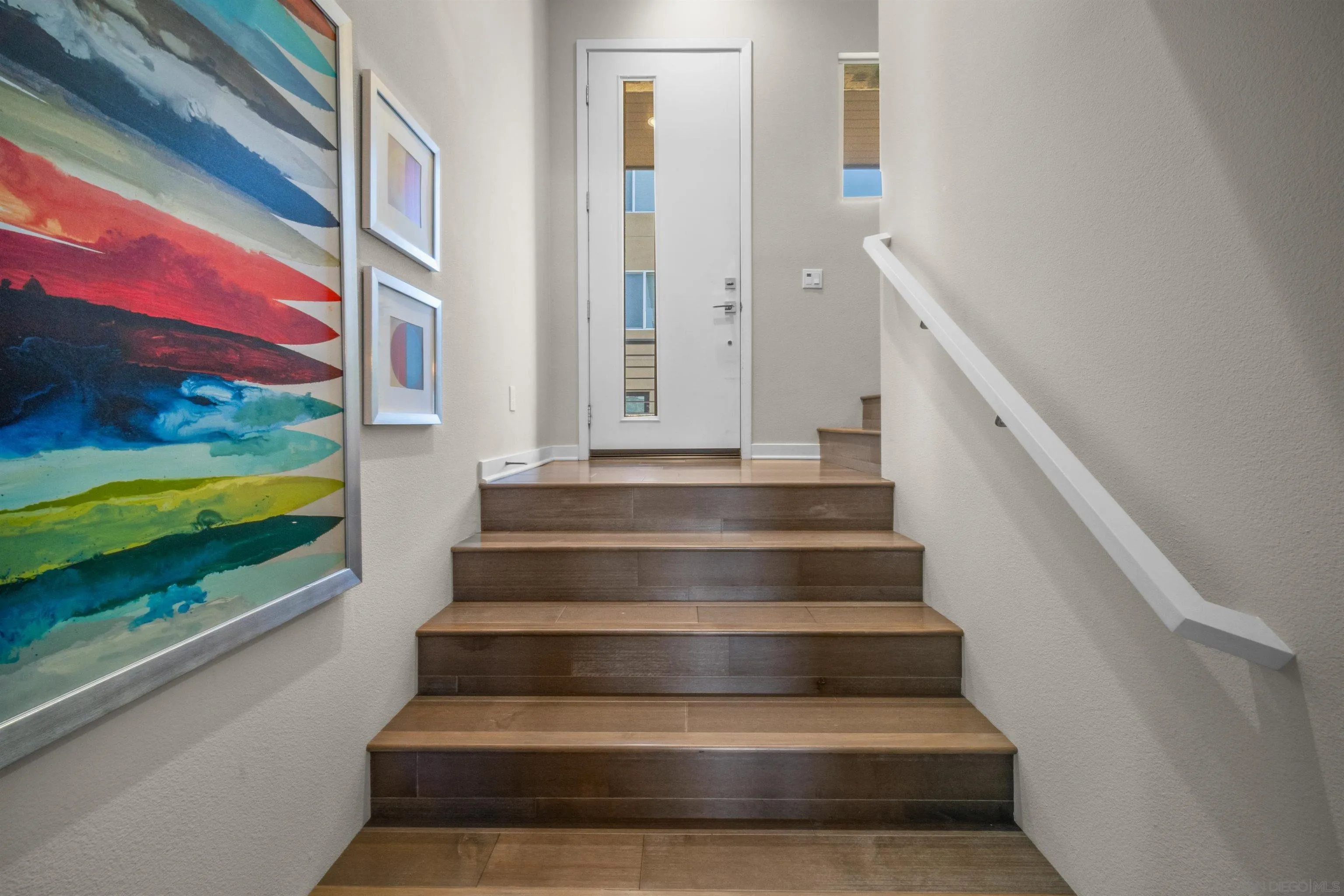 8329 Ridge Court San Diego, CA 92108 - Photo 6 of 39 a view of entryway