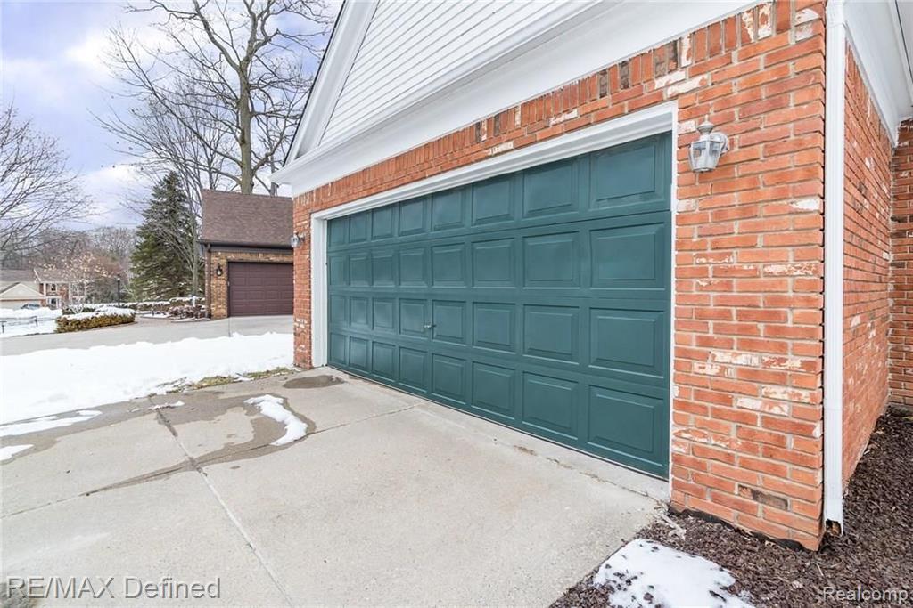 1282 Sandy Ridge Drive Rochester Hills, MI 48306 - Photo 34 of 39