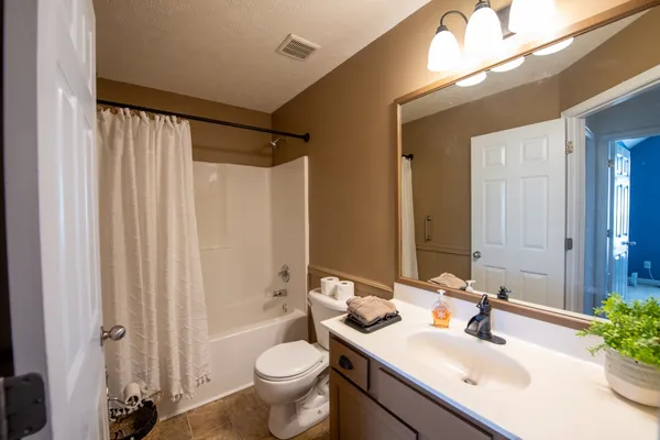 $379,900 | 601 Fall Creek Drive, Murfreesboro, TN 37129