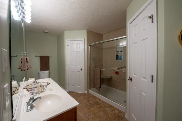 $379,900 | 601 Fall Creek Drive, Murfreesboro, TN 37129