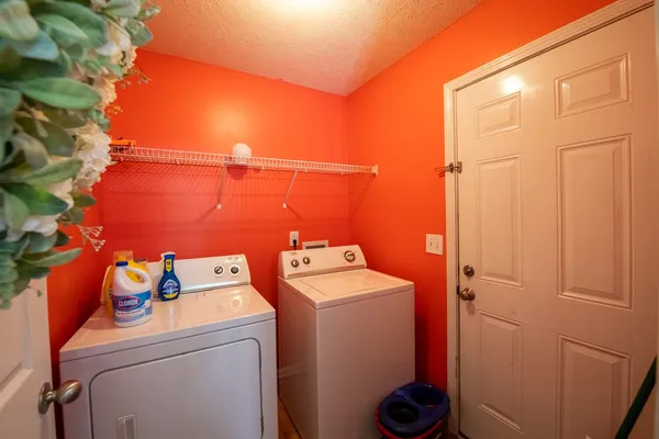 $379,900 | 601 Fall Creek Drive, Murfreesboro, TN 37129