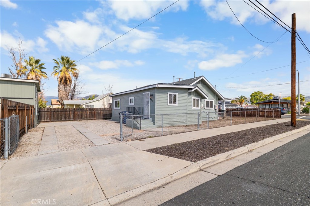 903 Webster Street Redlands, CA 92374 - Photo 25 of 44