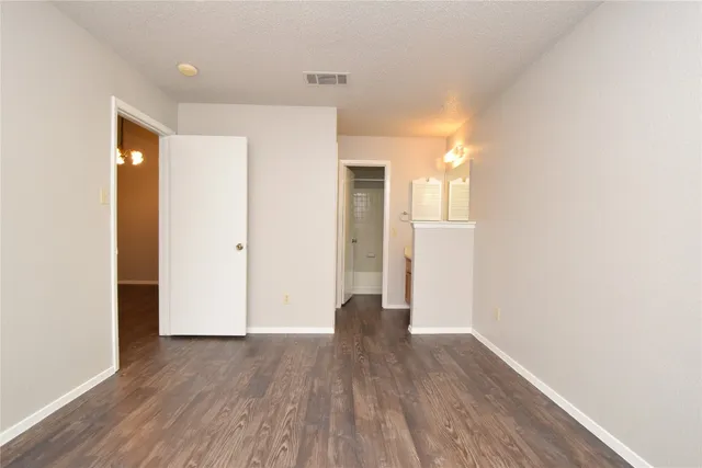 $1,500 | 12309 Dellrey Drive, Unit A, Austin, TX 78758