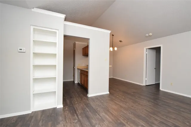 $1,500 | 12309 Dellrey Drive, Unit A, Austin, TX 78758