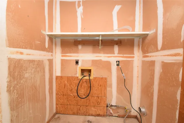 $1,500 | 12309 Dellrey Drive, Unit A, Austin, TX 78758