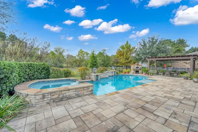 $899,950 | 152 Bushmallow Court, Montgomery, TX 77316