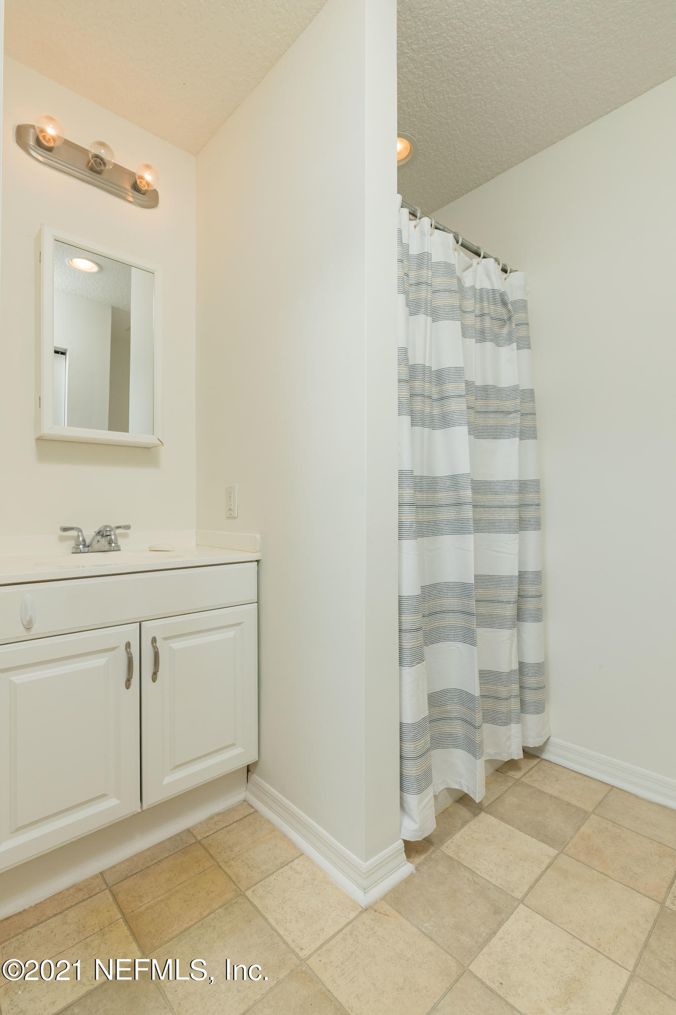 385 Village Drive St. Augustine, FL 32084 - Photo 28 of 39 27-IMG-0051