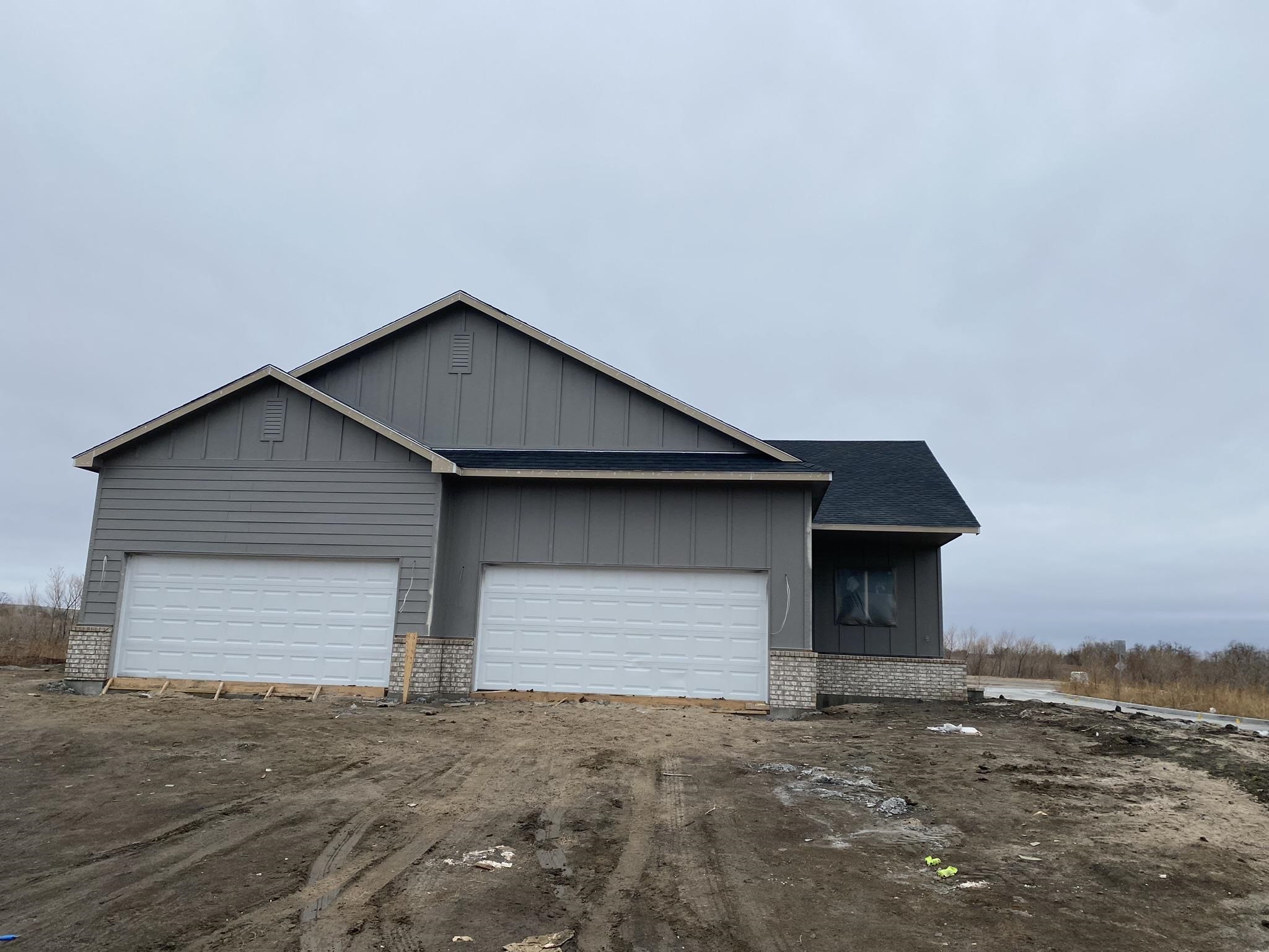 8739 East Summerside Place Bel Aire, KS 67226 - Photo 2 of 18