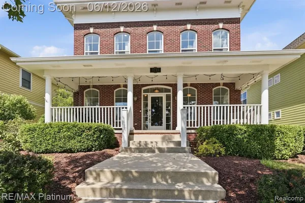 $449,900 | 1713 Town Commons Drive, Howell, MI 48855