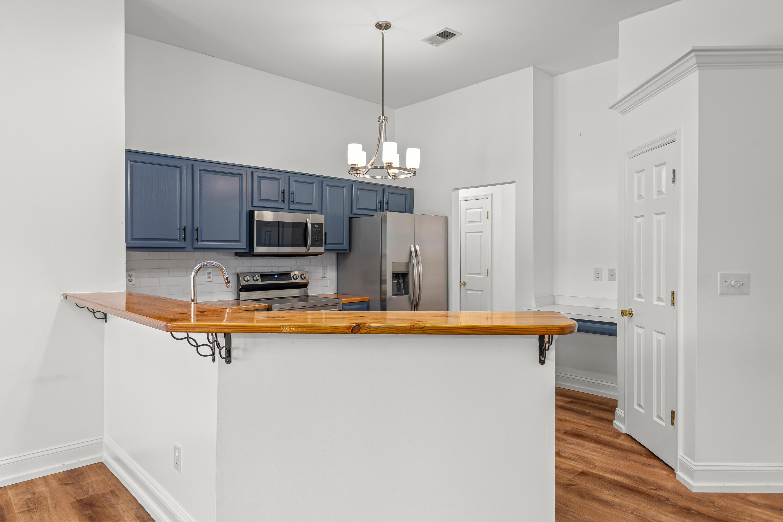 113 Historic Drive Mount Pleasant, SC 29464 - Photo 12 of 49