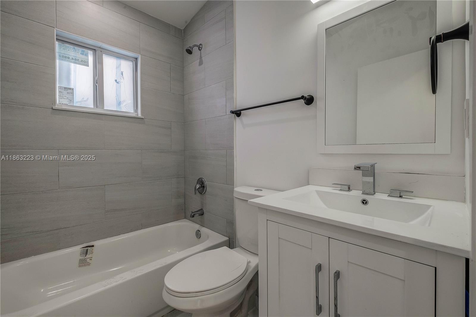 7777 Northwest 8th Court, Unit B Miami, FL 33150 - Photo 5 of 9