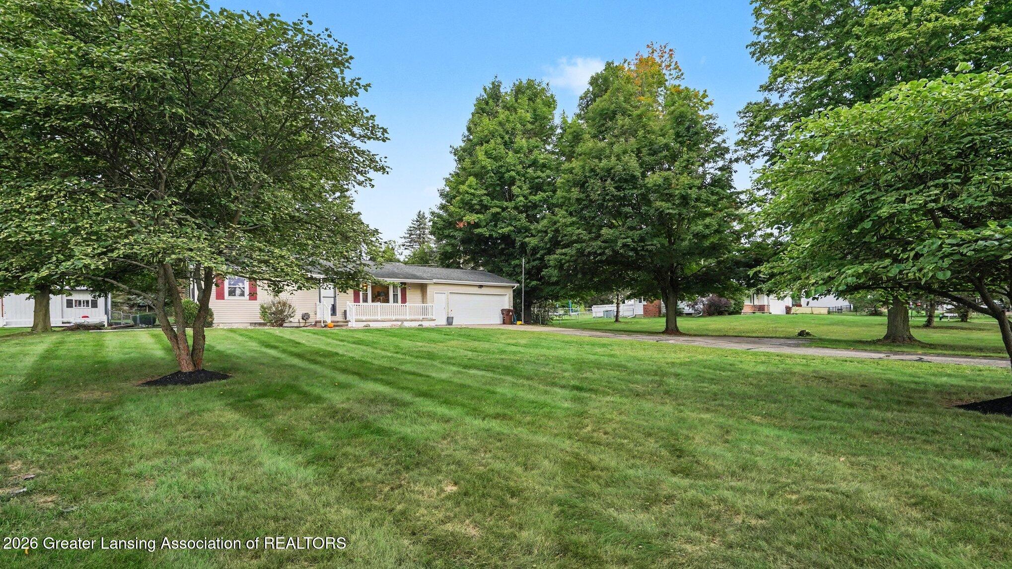 1408 South Meridian Road Mason, MI 48854 - Photo 22 of 29 022_file_8209