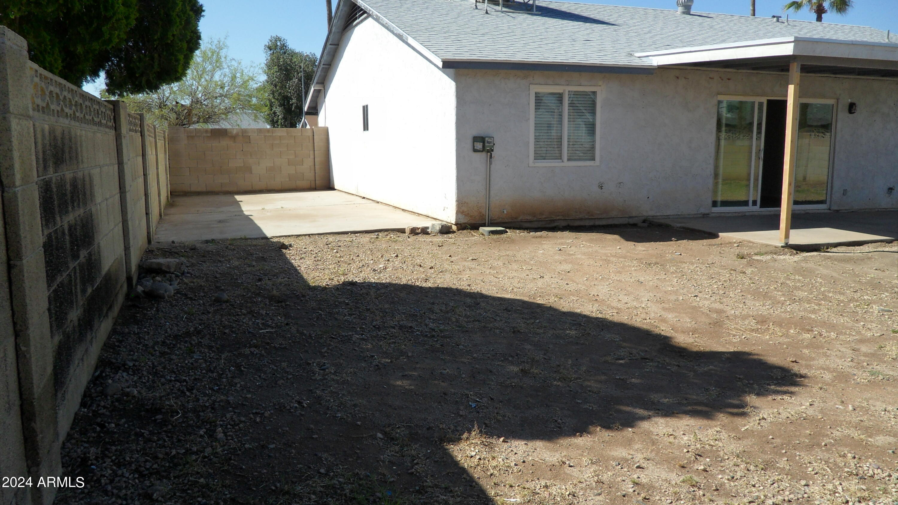2146 West Utopia Road Phoenix, AZ 85027 - Photo 13 of 15 BACK