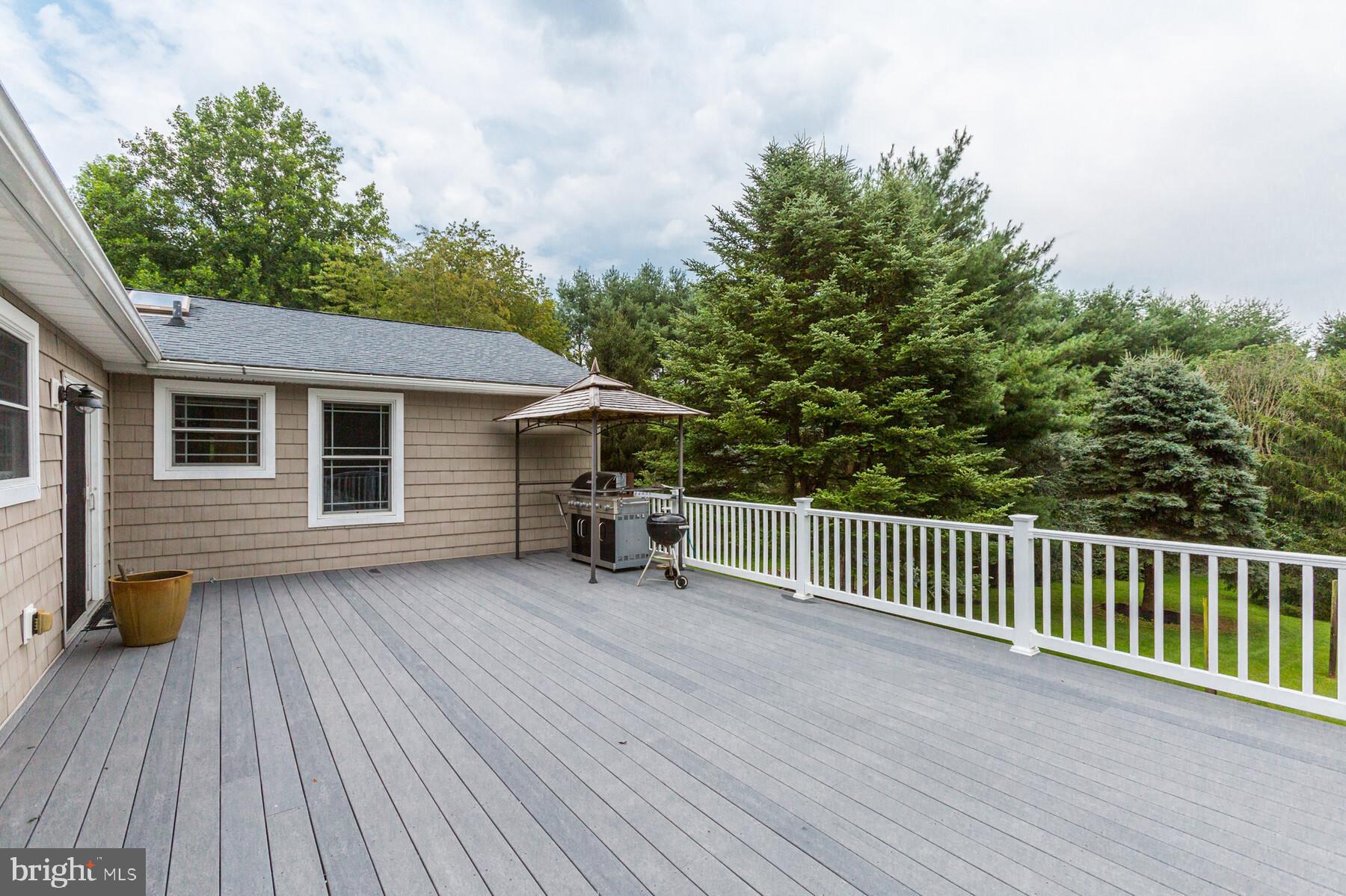 1519 Bachmans Valley Road Westminster, MD 21158 - Photo 46 of 55 Huge deck space for outdoor living