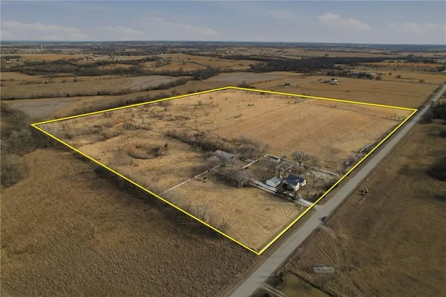 $579,000 | 34731 Rockville Road, Louisburg, KS 66053