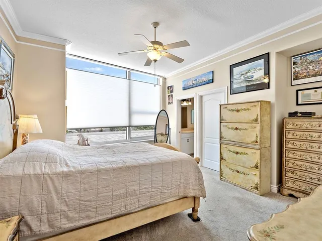 $1,650,000 | 1233 North Gulfstream Avenue, Unit 401, Sarasota, FL 34236