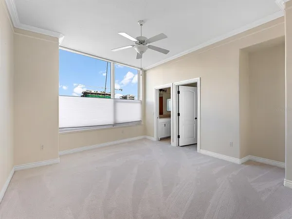 $1,550,000 | 1233 North Gulfstream Avenue, Unit 401, Sarasota, FL 34236