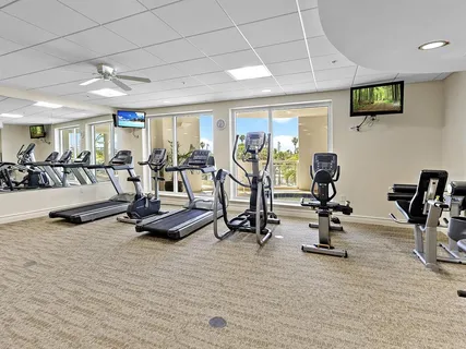 $1,550,000 | 1233 North Gulfstream Avenue, Unit 401, Sarasota, FL 34236