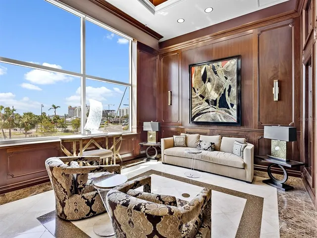 $1,650,000 | 1233 North Gulfstream Avenue, Unit 401, Sarasota, FL 34236